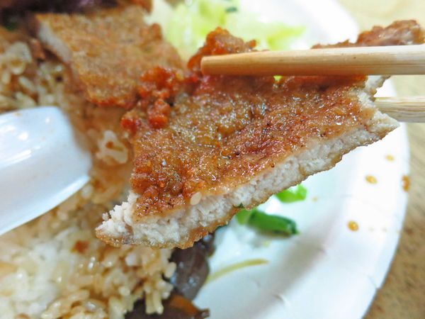 【中和美食】東大排骨-1盒便當2人份量,超大份量老店