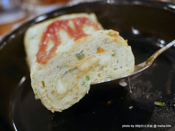 姜虎東678白丁烤肉：【食記】台中姜虎東678白丁韓國傳統烤肉台中店@北屯漢口幫美食廣場 : 世界第一BBQ？嗯,這裡的食材跟醬料都比在韓國首爾要好吃的多了…也比林佳龍有誠意喔!