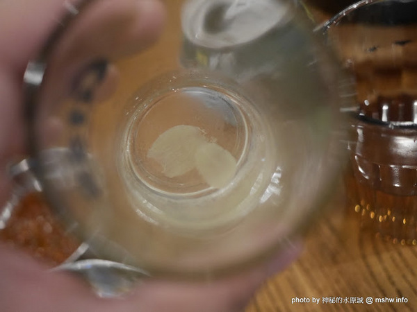 姜虎東678白丁烤肉：【食記】台中姜虎東678白丁韓國傳統烤肉台中店@北屯漢口幫美食廣場 : 世界第一BBQ？嗯,這裡的食材跟醬料都比在韓國首爾要好吃的多了…也比林佳龍有誠意喔!