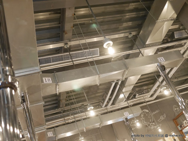 姜虎東678白丁烤肉：【食記】台中姜虎東678白丁韓國傳統烤肉台中店@北屯漢口幫美食廣場 : 世界第一BBQ？嗯,這裡的食材跟醬料都比在韓國首爾要好吃的多了…也比林佳龍有誠意喔!