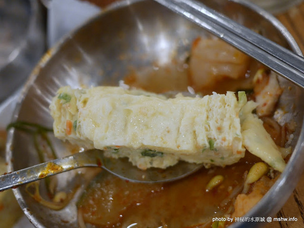 姜虎東678白丁烤肉：【食記】台中姜虎東678白丁韓國傳統烤肉台中店@北屯漢口幫美食廣場 : 世界第一BBQ？嗯,這裡的食材跟醬料都比在韓國首爾要好吃的多了…也比林佳龍有誠意喔!