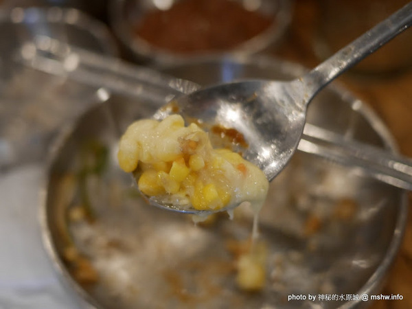 姜虎東678白丁烤肉：【食記】台中姜虎東678白丁韓國傳統烤肉台中店@北屯漢口幫美食廣場 : 世界第一BBQ？嗯,這裡的食材跟醬料都比在韓國首爾要好吃的多了…也比林佳龍有誠意喔!