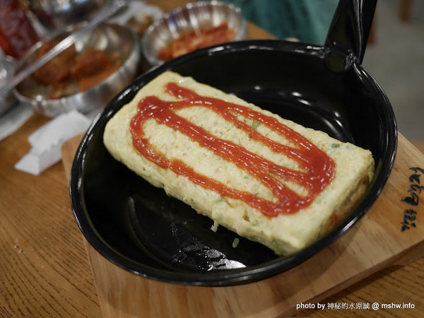 姜虎東678白丁烤肉：【食記】台中姜虎東678白丁韓國傳統烤肉台中店@北屯漢口幫美食廣場 : 世界第一BBQ？嗯,這裡的食材跟醬料都比在韓國首爾要好吃的多了…也比林佳龍有誠意喔!