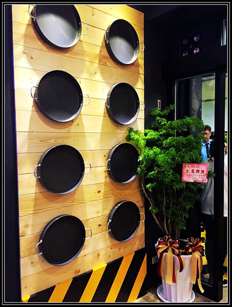 12011268_1155105904504550_683971436705060242_n