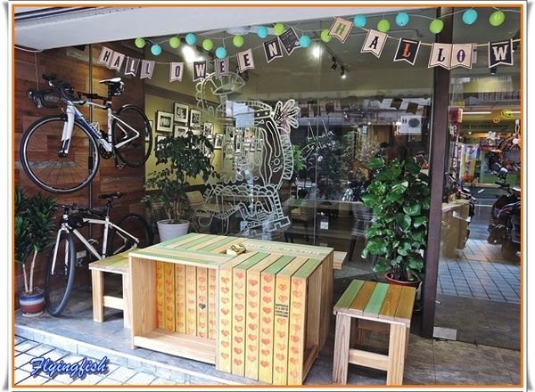 魚缸咖琲 Coffish：✜ 烘焙咖啡與甜點魔術師推出滴