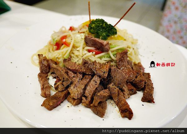 P1440135西班牙風味牛排義大利麵359.JPG