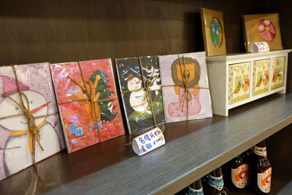 索瓦咖啡：(胖樺食記)台大公館商圈「五南文化廣場」內「索瓦咖啡Sowa Cafe」，號稱手作健康卻讓人失透頂