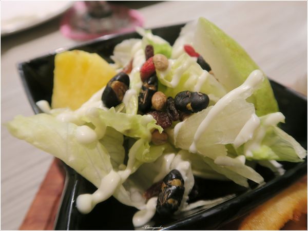 初曼咖啡 first&smile：台北 捷運西門站 初曼咖啡~最”初”的夢想，”曼”延開來 (文末讀者優惠)