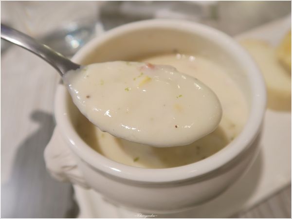 初曼咖啡 first&smile：台北 捷運西門站 初曼咖啡~最”初”的夢想，”曼”延開來 (文末讀者優惠)