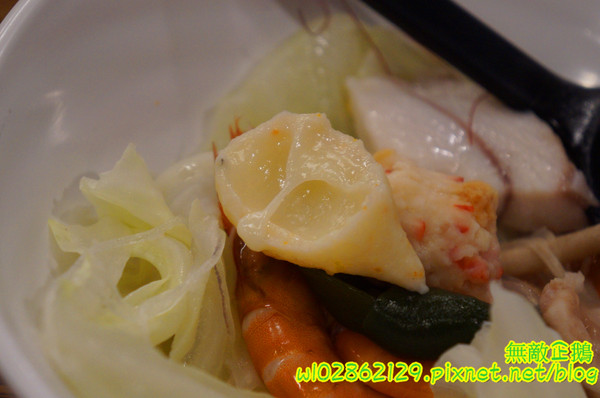 酒鬍子鍋物：【台南-永康區】平價x鍋物...進擊的不倒翁~ 免服務費/wifi《酒鬍子鍋物》