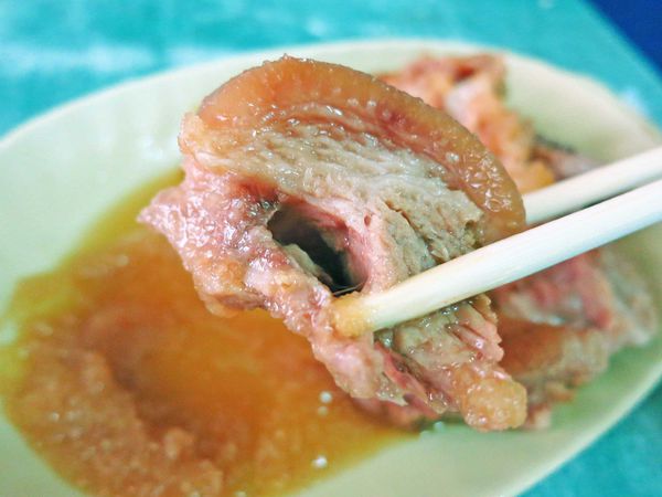 【三重美食】阿發豬腳飯-巷弄裡的美味豬腳飯