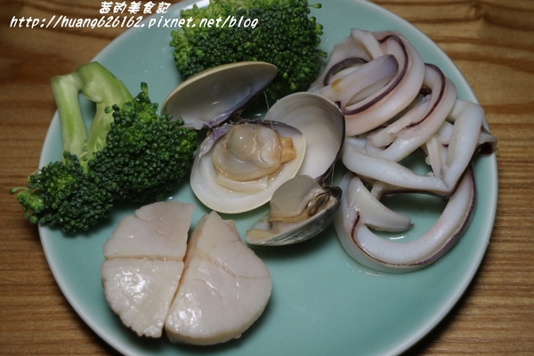 冷藏肉專門 鍋無敵 NabeMuteki(八德店):【台北松山區】肉片真的超無敵『冷藏肉專門 鍋無敵 NabeMuteki(八德店)』近忠孝復興捷運站