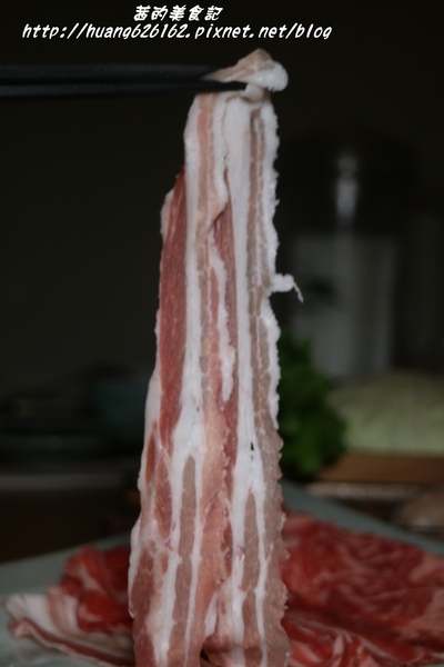 冷藏肉專門 鍋無敵 NabeMuteki(八德店):【台北松山區】肉片真的超無敵『冷藏肉專門 鍋無敵 NabeMuteki(八德店)』近忠孝復興捷運站