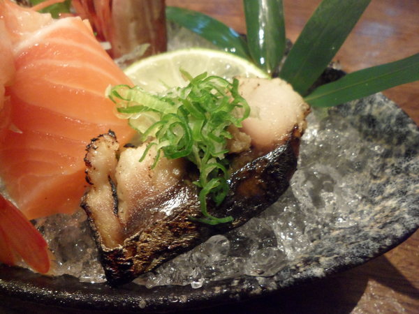 赤燒居酒屋：【新北中和．口碑卷 】赤燒居酒屋 ☆ 料理新鮮精緻 ☆ 約會聚餐小酌好去處