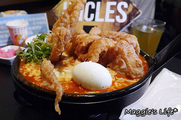 UNCLES TAIWAN:台北東區美食。捷運國父紀念館【魷魚大叔UNCLES TAIWAN火熖炒年糕專賣店】地表最強會牽絲的魷魚◆韓式居食屋。韓式料理。韓國美食