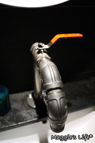 UNCLES TAIWAN:台北東區美食。捷運國父紀念館【魷魚大叔UNCLES TAIWAN火熖炒年糕專賣店】地表最強會牽絲的魷魚◆韓式居食屋。韓式料理。韓國美食