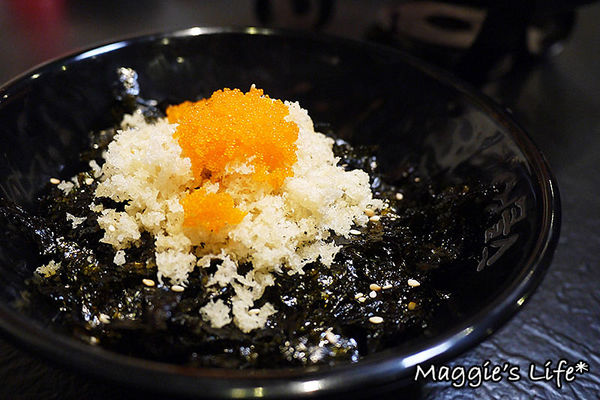 UNCLES TAIWAN:台北東區美食。捷運國父紀念館【魷魚大叔UNCLES TAIWAN火熖炒年糕專賣店】地表最強會牽絲的魷魚◆韓式居食屋。韓式料理。韓國美食