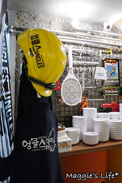 UNCLES TAIWAN:台北東區美食。捷運國父紀念館【魷魚大叔UNCLES TAIWAN火熖炒年糕專賣店】地表最強會牽絲的魷魚◆韓式居食屋。韓式料理。韓國美食