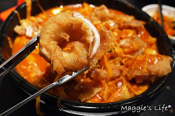 UNCLES TAIWAN:台北東區美食。捷運國父紀念館【魷魚大叔UNCLES TAIWAN火熖炒年糕專賣店】地表最強會牽絲的魷魚◆韓式居食屋。韓式料理。韓國美食