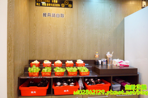 食紳枸尾雞：【台南-北區】養生x雞火鍋...豬油麵線/埔里香菇/鴕鳥肉/無基改豆腐《食紳枸尾雞》