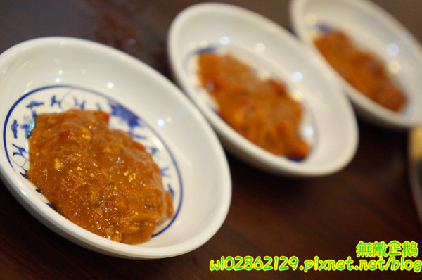 食紳枸尾雞：【台南-北區】養生x雞火鍋...豬油麵線/埔里香菇/鴕鳥肉/無基改豆腐《食紳枸尾雞》