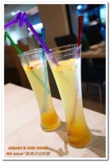 CA rolls' 美日式料理:天母棒球場美食.文化衝擊下的有趣繽紛美日式加州卷料理──CA rolls' 新美日式料理