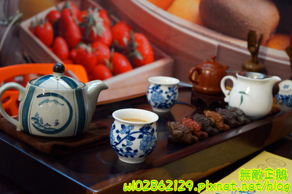 夢森林鮮果冰淇淋:【台南-東區】水果纖維x冰淇淋...打造屬於自己的冰淇淋...《夢森林鮮果冰淇淋》