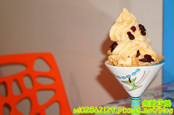 夢森林鮮果冰淇淋:【台南-東區】水果纖維x冰淇淋...打造屬於自己的冰淇淋...《夢森林鮮果冰淇淋》