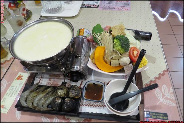 晴預約餐坊：【嘉義/朴子美食】提前預約才吃得到【嘉義朴子@晴預約餐坊】 火鍋.簡餐.香腸伴手禮  道道好料..秋冬暖心暖胃