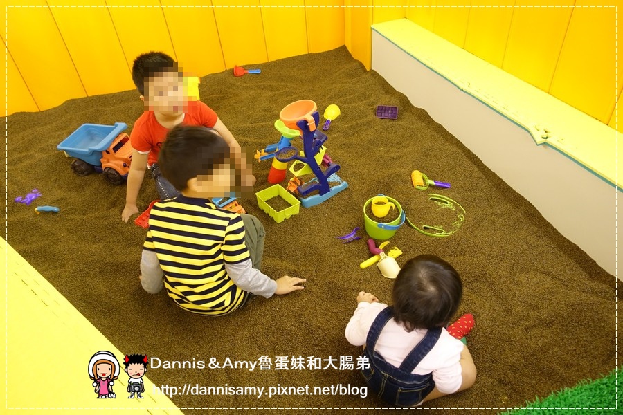 COLORFUL卡樂親子蔬食餐廳 (22).jpg