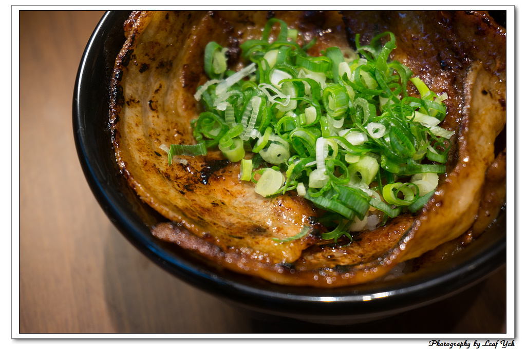 RAMEN HERO拉麵英雄 信義豚骨拉麵 微風信義拉麵 三田製麵所新品牌 市府站拉麵 信義新光拉麵 微風拉麵 信義松高拉麵 信義新開幕拉麵 叉燒飯 炸雞