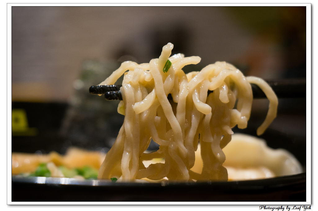 RAMEN HERO拉麵英雄 信義豚骨拉麵 微風信義拉麵 三田製麵所新品牌 市府站拉麵 信義新光拉麵 微風拉麵 信義松高拉麵 信義新開幕拉麵 叉燒飯 炸雞