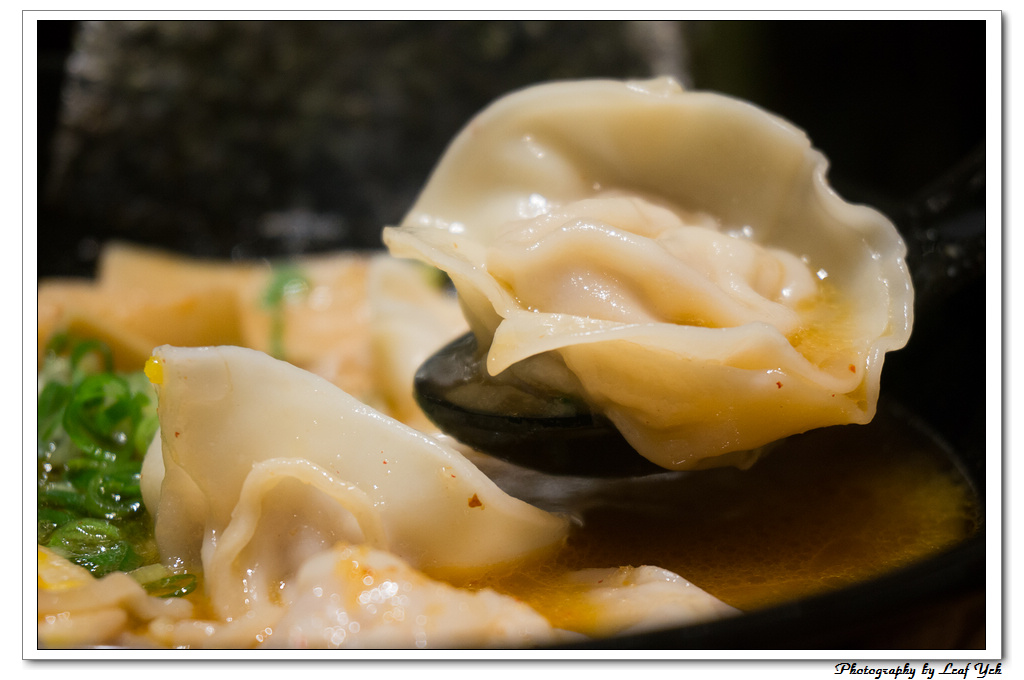 RAMEN HERO拉麵英雄 信義豚骨拉麵 微風信義拉麵 三田製麵所新品牌 市府站拉麵 信義新光拉麵 微風拉麵 信義松高拉麵 信義新開幕拉麵 叉燒飯 炸雞