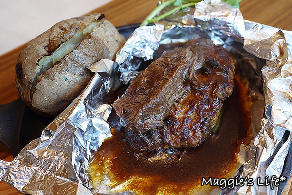 Domi Kosugi洋食(微風信義):台北美食。微風信義【Grill Domi Kosugi】日本洋食新發現◆漢堡排。牛排。蛋包飯