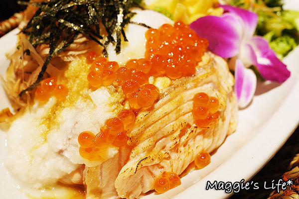 MOKUOLA：台北美食。微風信義【MOKUOLA】來自日本的美味鬆餅◆夏威夷漢堡排飯。人氣鬆餅。下午茶