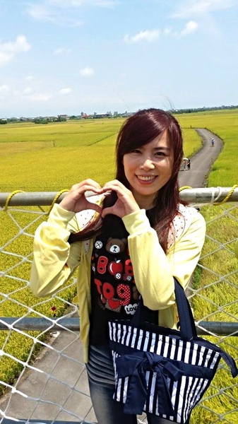 宜蘭三奇村伯朗大道：【宜蘭景點】宜蘭三奇農伯朗大道~旅遊夜市趴趴走/滿分的旅遊札記/小芝芝ღ美食ღ遊樂ღ小天地趴趴GO