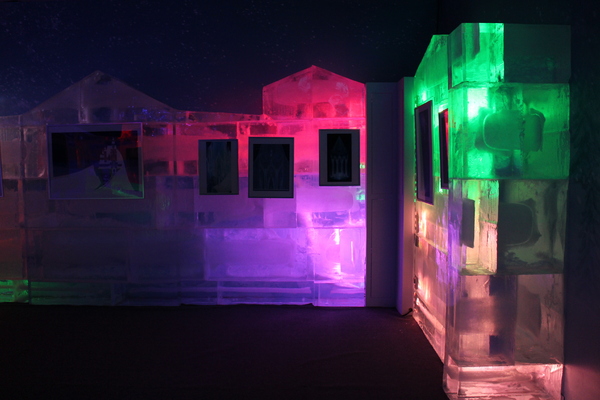 冰雪奇緣冰紛特展：迪士尼『冰雪奇緣冰紛特展』中正紀念堂民主大道