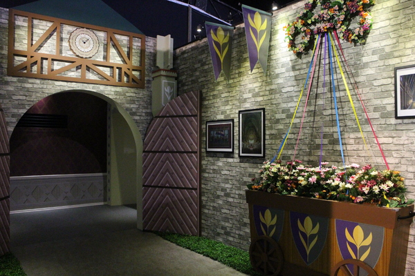 冰雪奇緣冰紛特展：迪士尼『冰雪奇緣冰紛特展』中正紀念堂民主大道