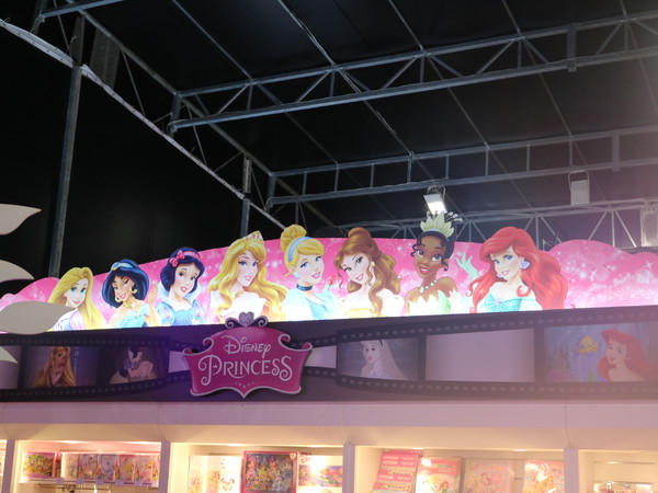 冰雪奇緣冰紛特展：【台北展覽】文末贈票/迪士尼冰雪奇緣 冰紛特展@中正紀念堂