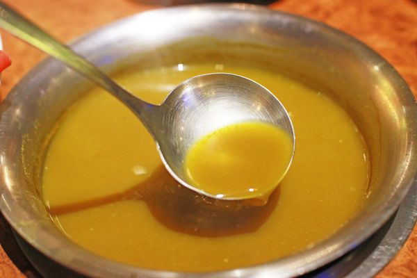 【新店餐廳】六六六小火鍋-堅持熬煮的獨特自製香菇湯頭