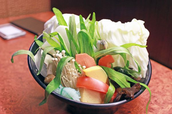 【新店餐廳】六六六小火鍋-堅持熬煮的獨特自製香菇湯頭