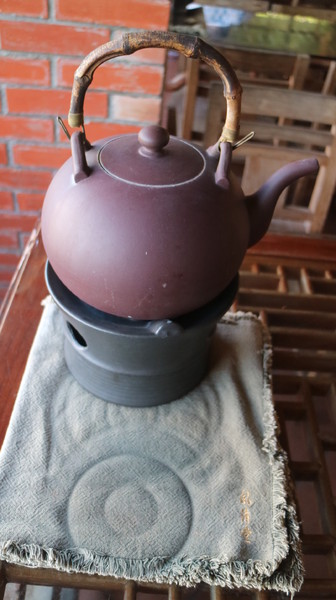 紅木屋 Caf'e Waffles：【台北美食】貓空好店--紅木屋 Caf'e Waffles