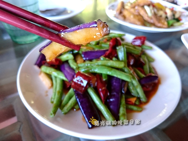 red_wood_house40.JPG - 紅木屋 Caf\\'e Waffles