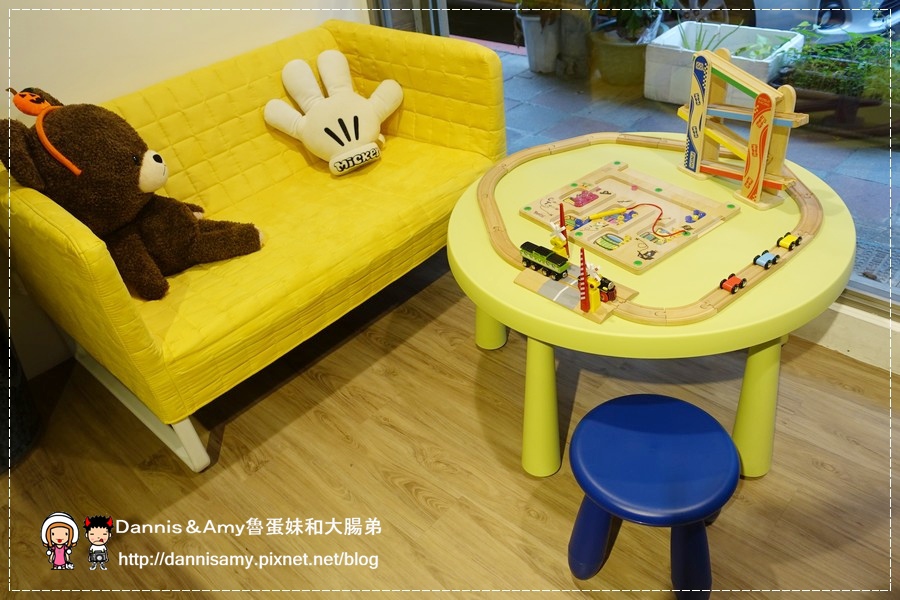 Peek-A-Boo Café藍帶甜點親子咖啡廳 (13).jpg