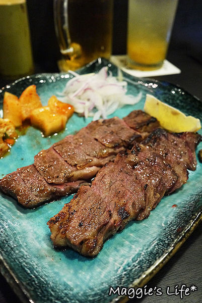 狸爐端燒 日式料理:台北美食。捷運中山站【狸爐端燒日式料理】船槳送菜的美食體驗◆日本料理。日式料理。居酒屋