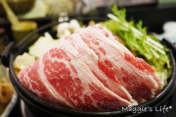 狸爐端燒 日式料理:台北美食。捷運中山站【狸爐端燒日式料理】船槳送菜的美食體驗◆日本料理。日式料理。居酒屋