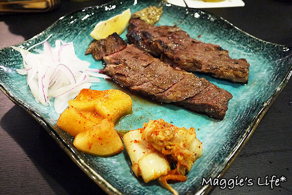 狸爐端燒 日式料理:台北美食。捷運中山站【狸爐端燒日式料理】船槳送菜的美食體驗◆日本料理。日式料理。居酒屋