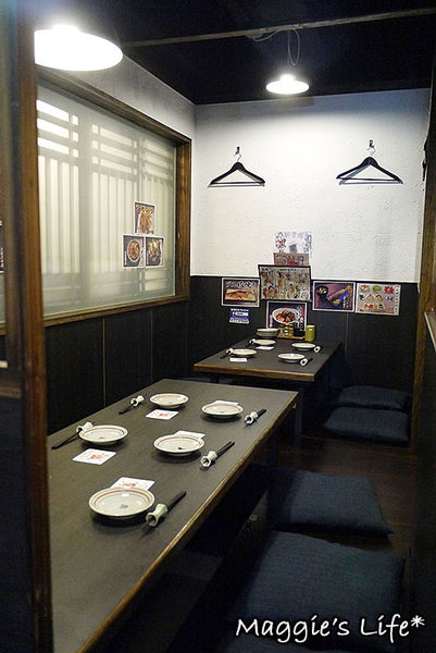 狸爐端燒 日式料理:台北美食。捷運中山站【狸爐端燒日式料理】船槳送菜的美食體驗◆日本料理。日式料理。居酒屋