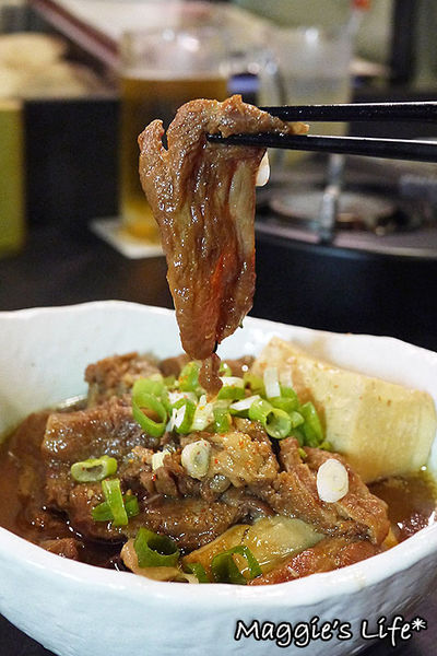 狸爐端燒 日式料理:台北美食。捷運中山站【狸爐端燒日式料理】船槳送菜的美食體驗◆日本料理。日式料理。居酒屋