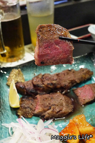 狸爐端燒 日式料理:台北美食。捷運中山站【狸爐端燒日式料理】船槳送菜的美食體驗◆日本料理。日式料理。居酒屋